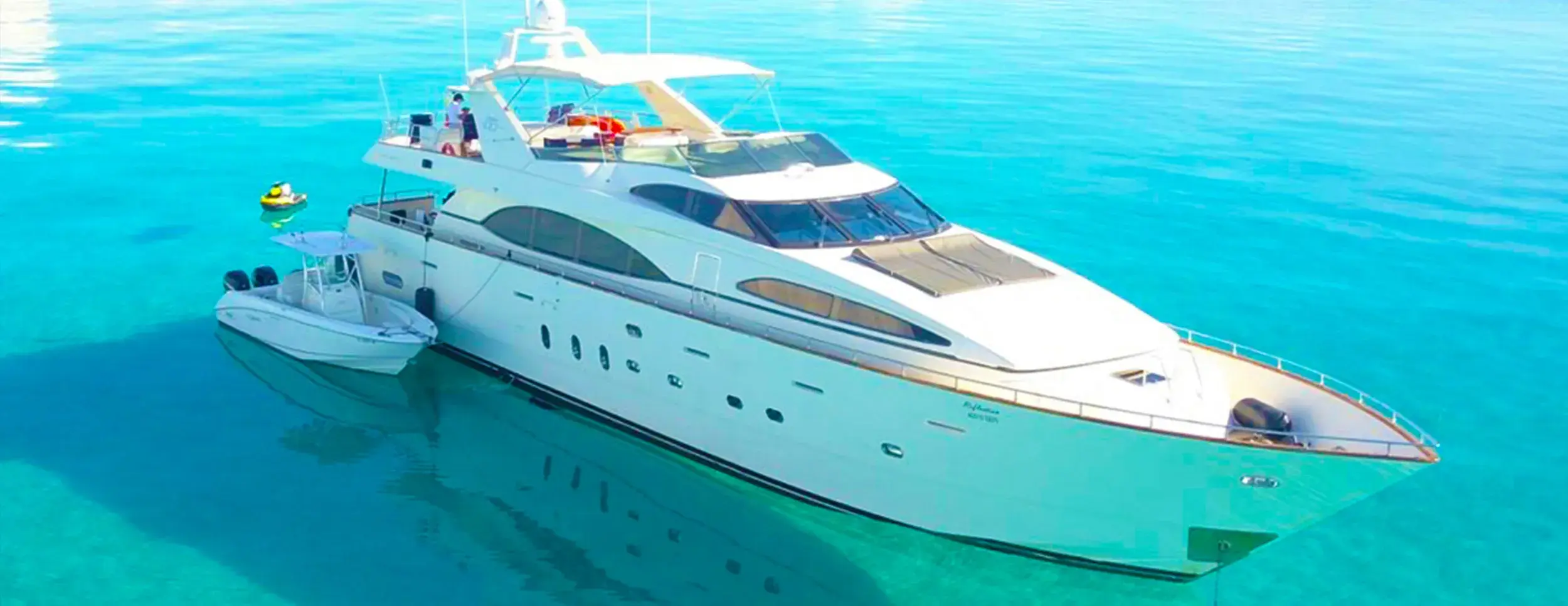 100' Azimut photo 20