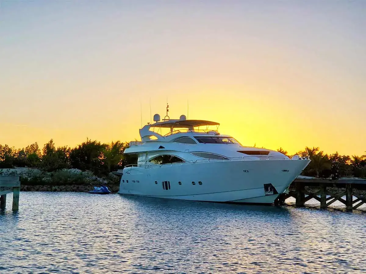 105' Sunseeker photo 2