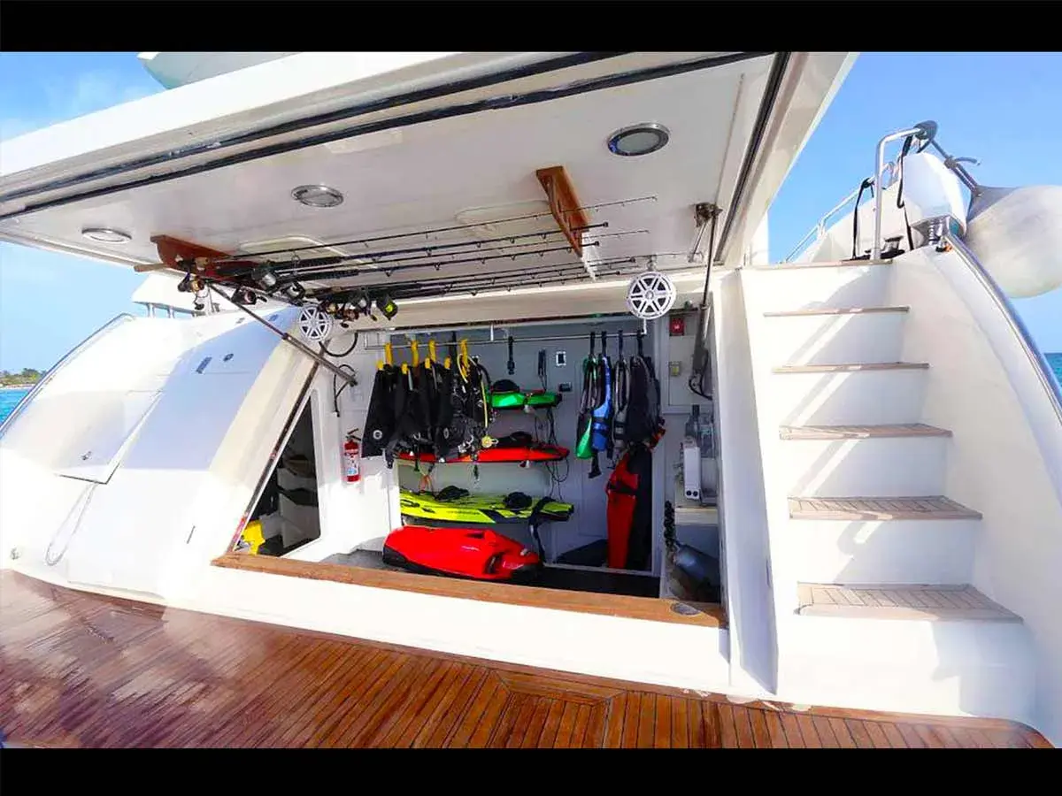 105' Sunseeker photo 4