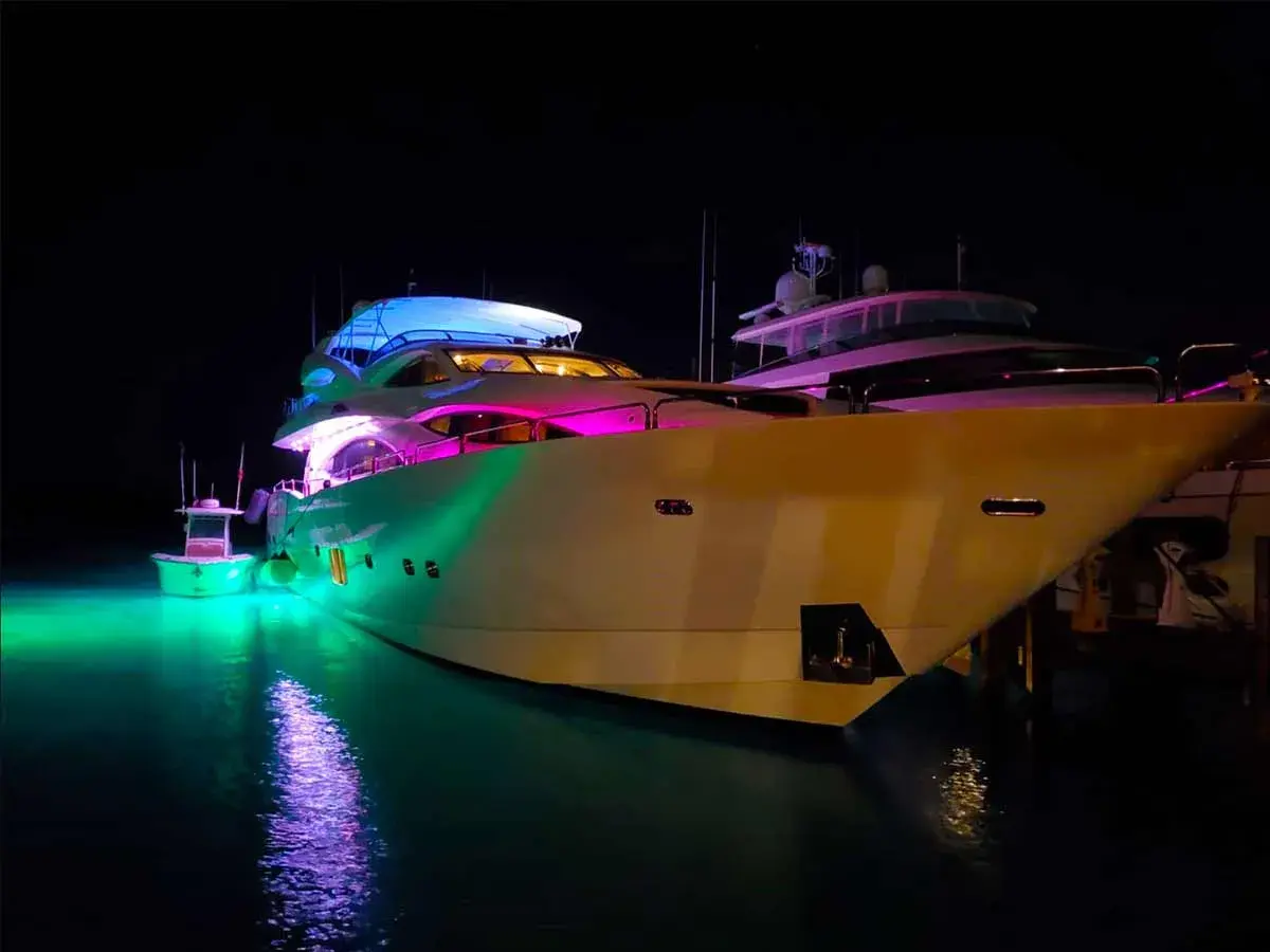 105' Sunseeker photo 10