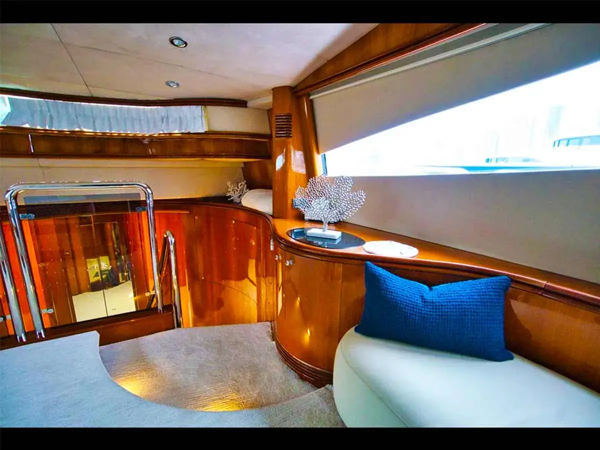 105' Sunseeker photo 24