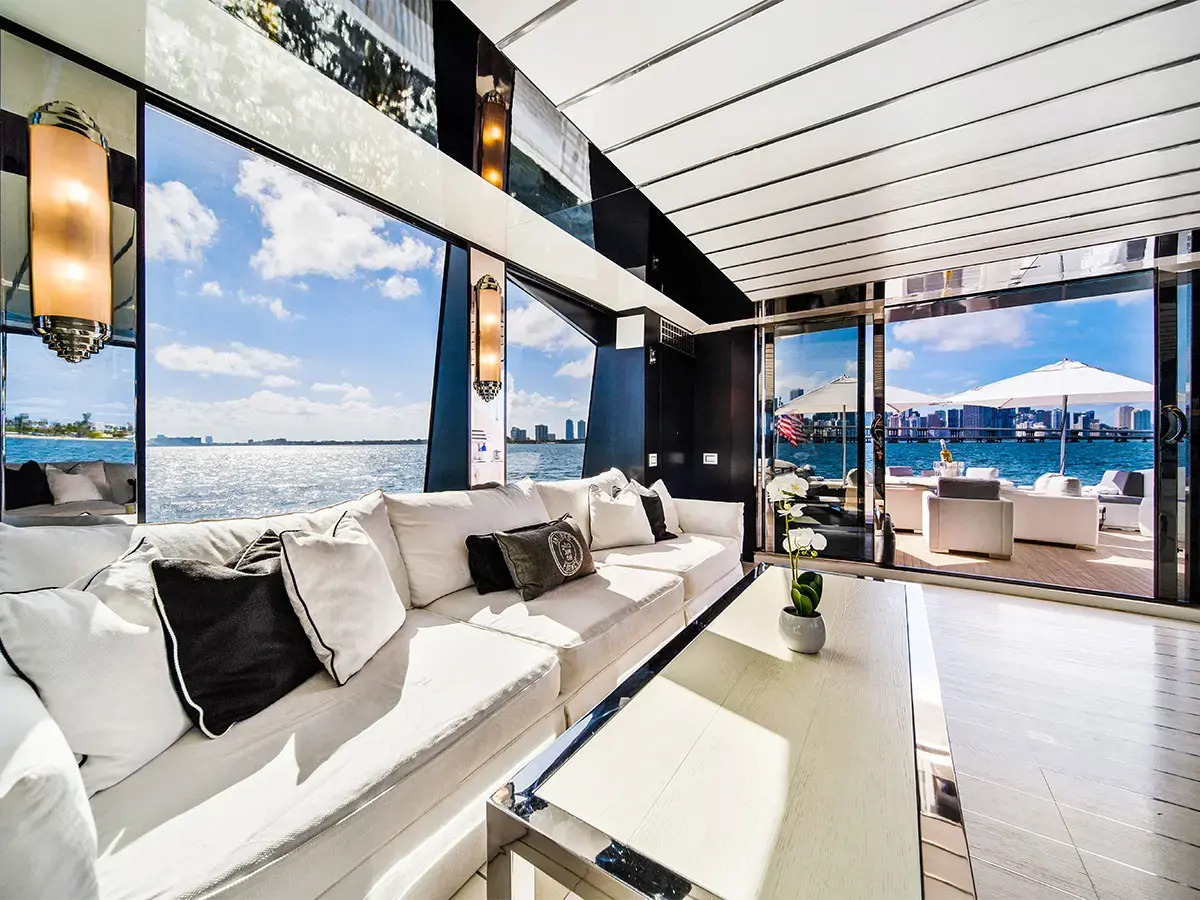 120' Tecnomar photo 38