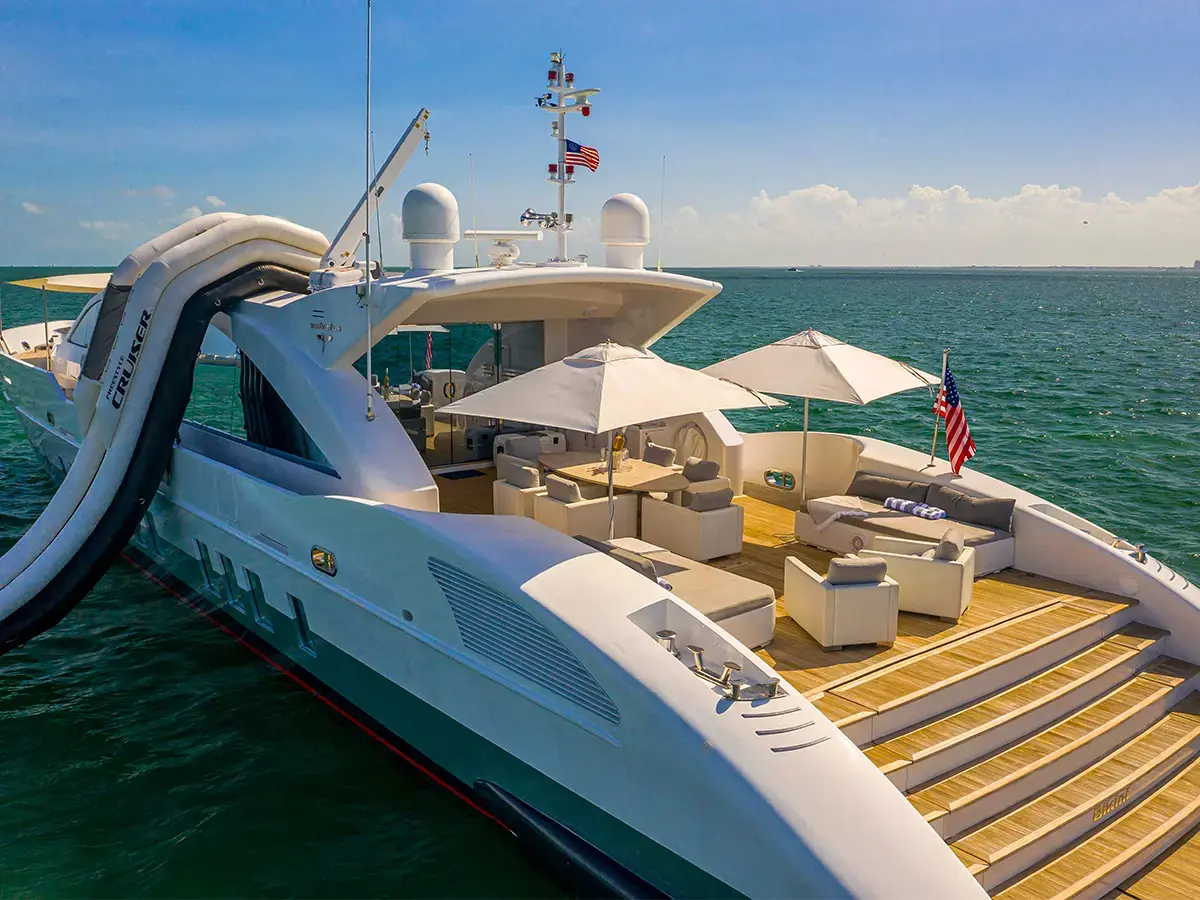 120' Tecnomar photo 40