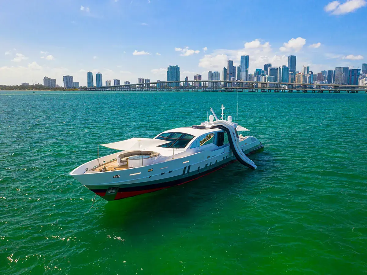 120' Tecnomar photo 48