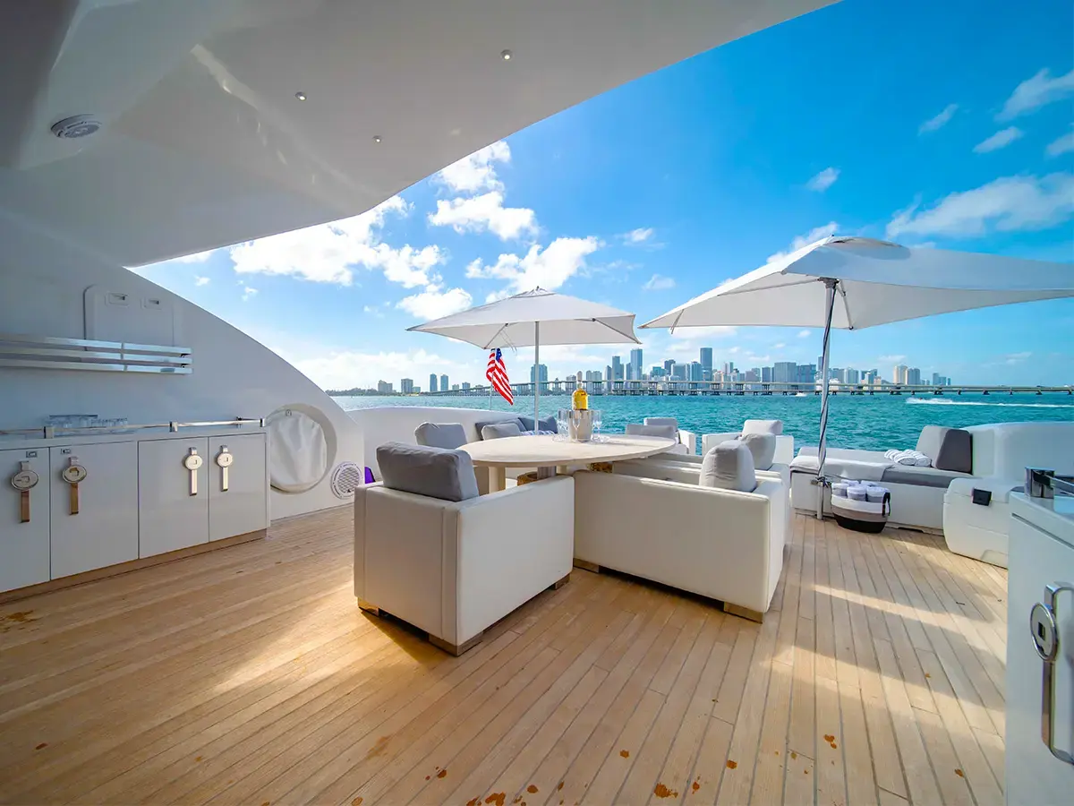 120' Tecnomar photo 57