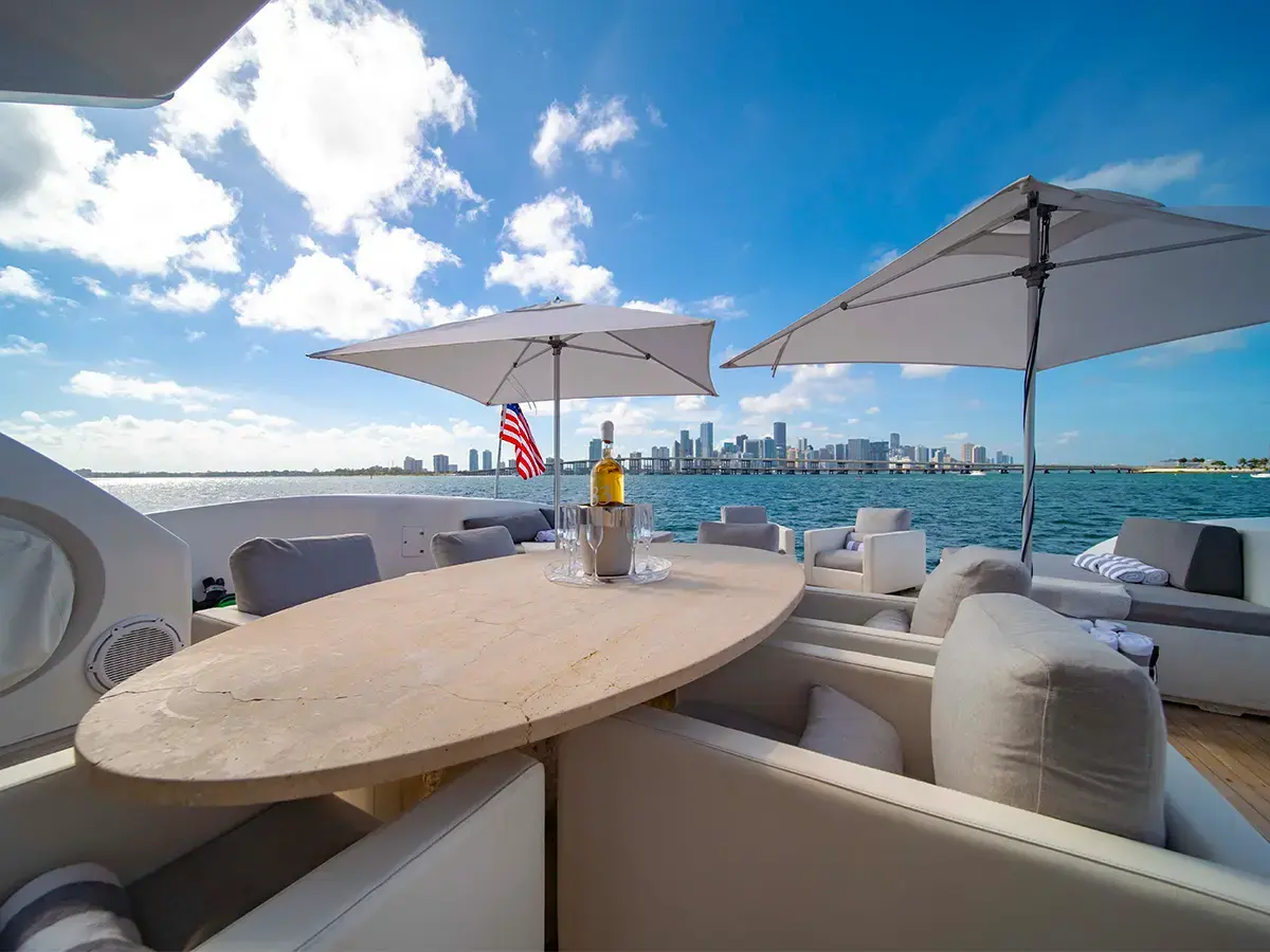 120' Tecnomar photo 58