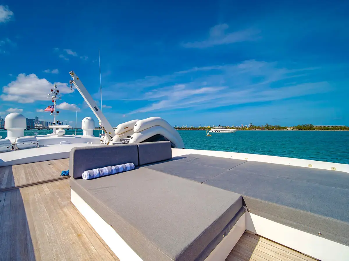 120' Tecnomar photo 60