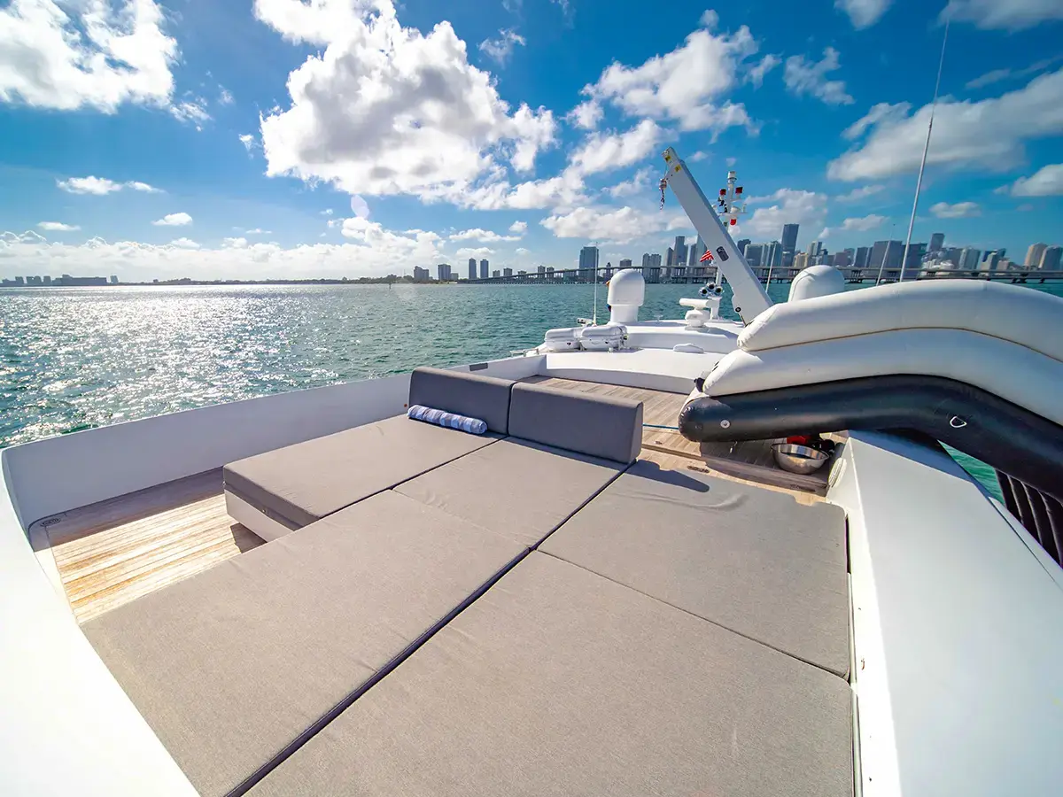 120' Tecnomar photo 61