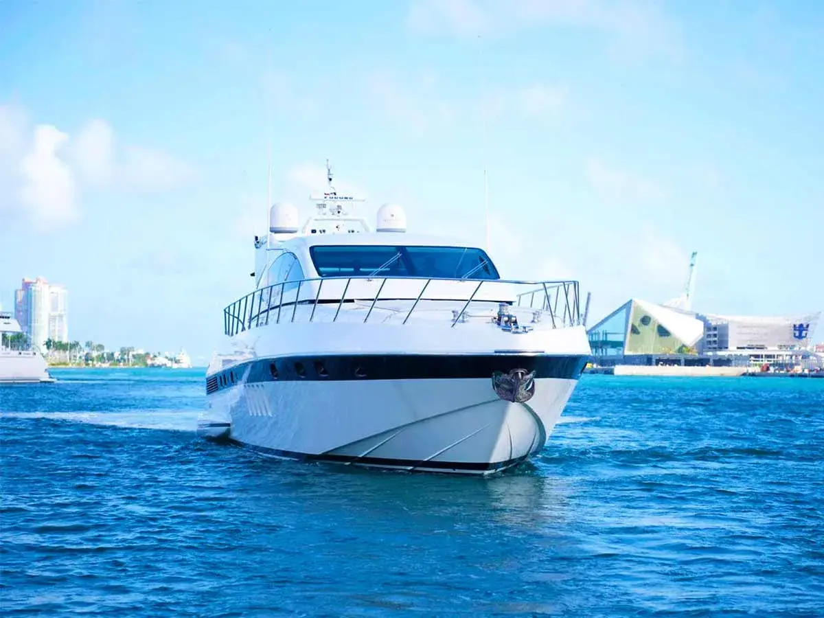 72' Mangusta photo 23