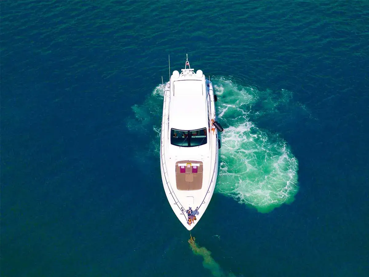 72' Mangusta photo 25