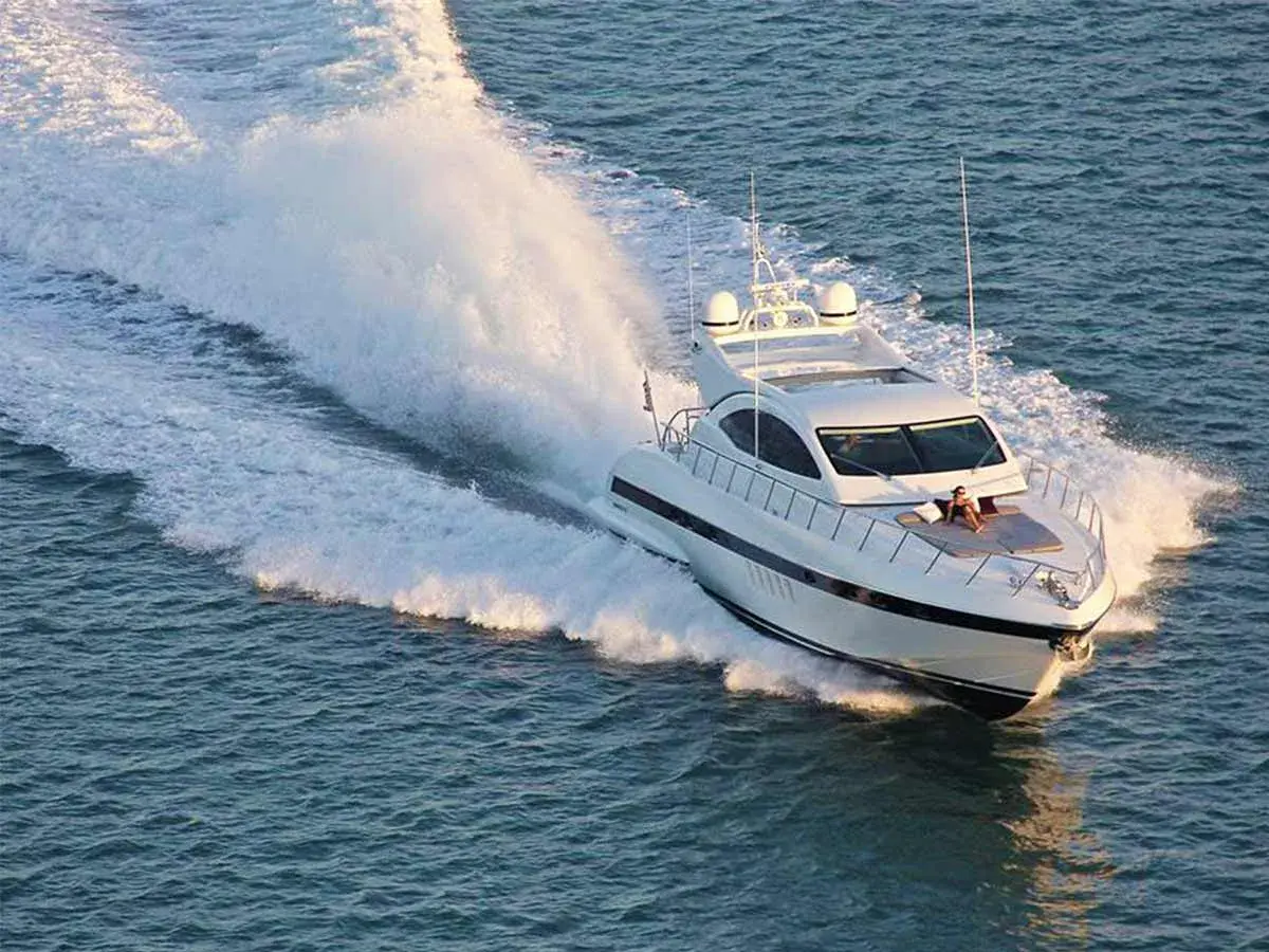 72' Mangusta photo 30