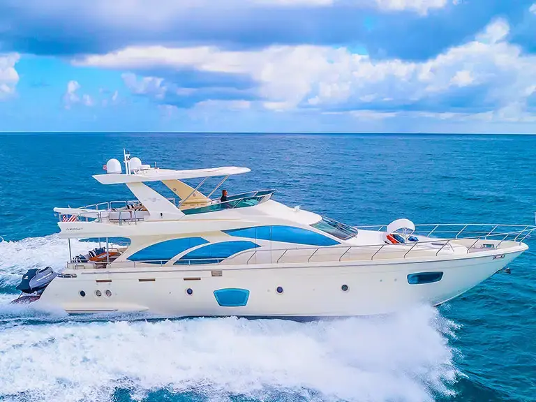 75' Azimut photo 11